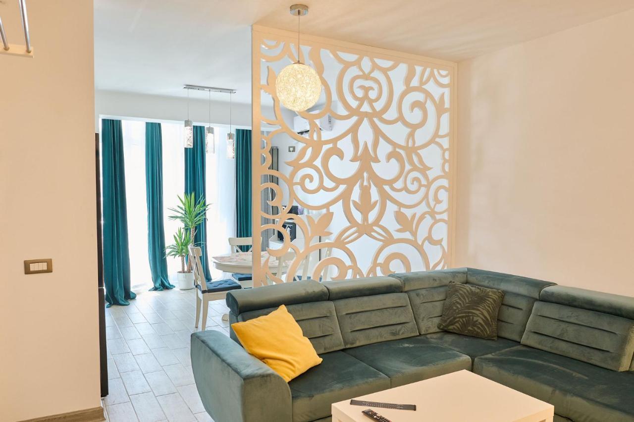 Provence Apartment in Alezzi Spa n Pool resort Mamaia Exterior foto